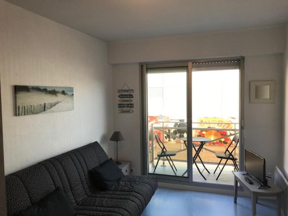 Studio Renove Avec Balcon A 100M De La Plage Et Piscine - 4 Personnes - Les Sables-D'Olonne - Fr-1-331-204 Exterior photo